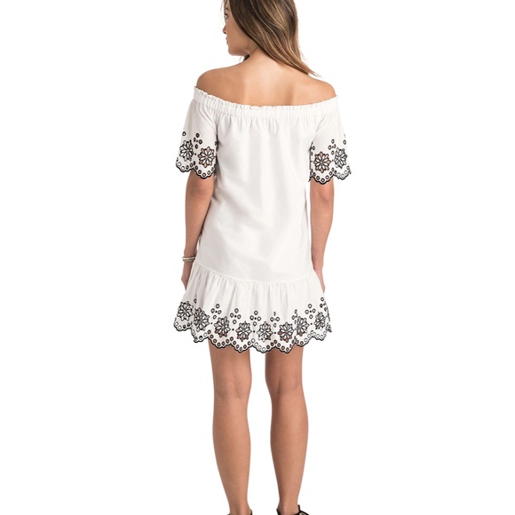 Eyelet Off The Shoulder Dress Size L - Picture 2 of 4